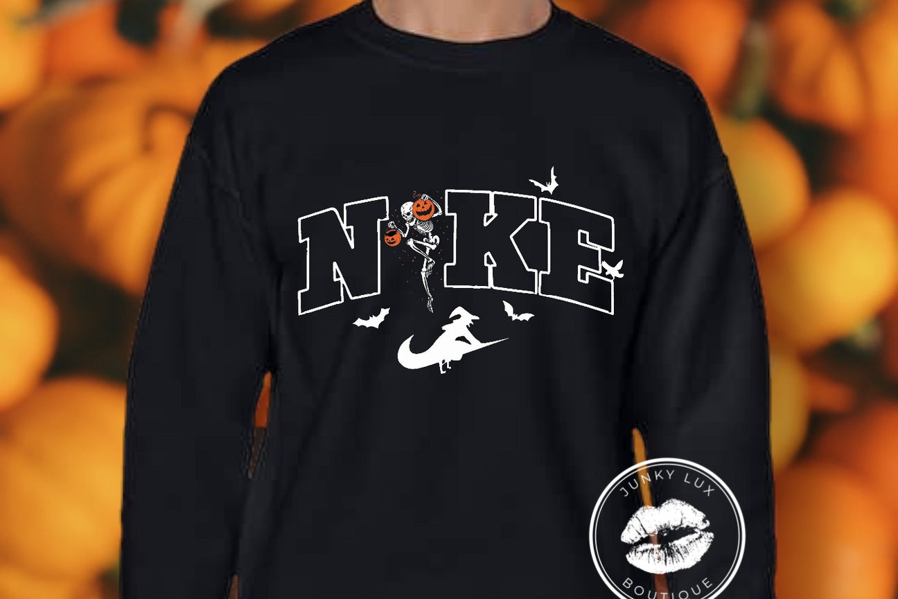 N ike Skelly